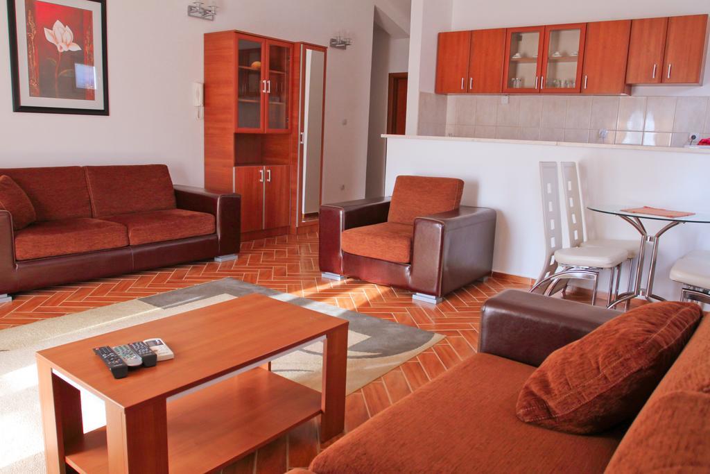 Bianca Apartments Herceg Novi Esterno foto