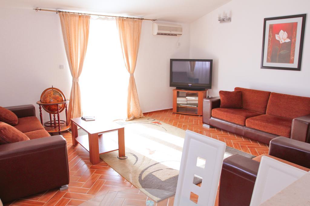 Bianca Apartments Herceg Novi Esterno foto