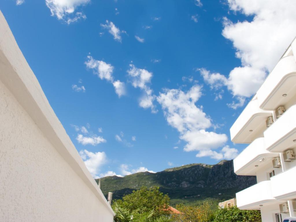 Bianca Apartments Herceg Novi Esterno foto