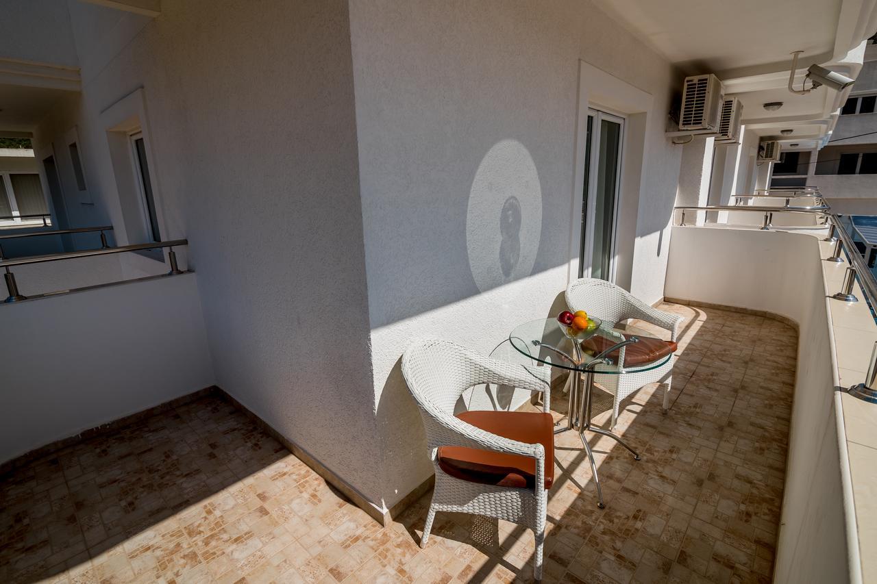 Bianca Apartments Herceg Novi Esterno foto